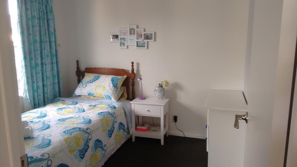 Delamain Holiday House And B&B Крайстчърч Екстериор снимка
